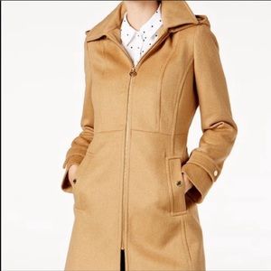 Michael kors Camel Coat with gold